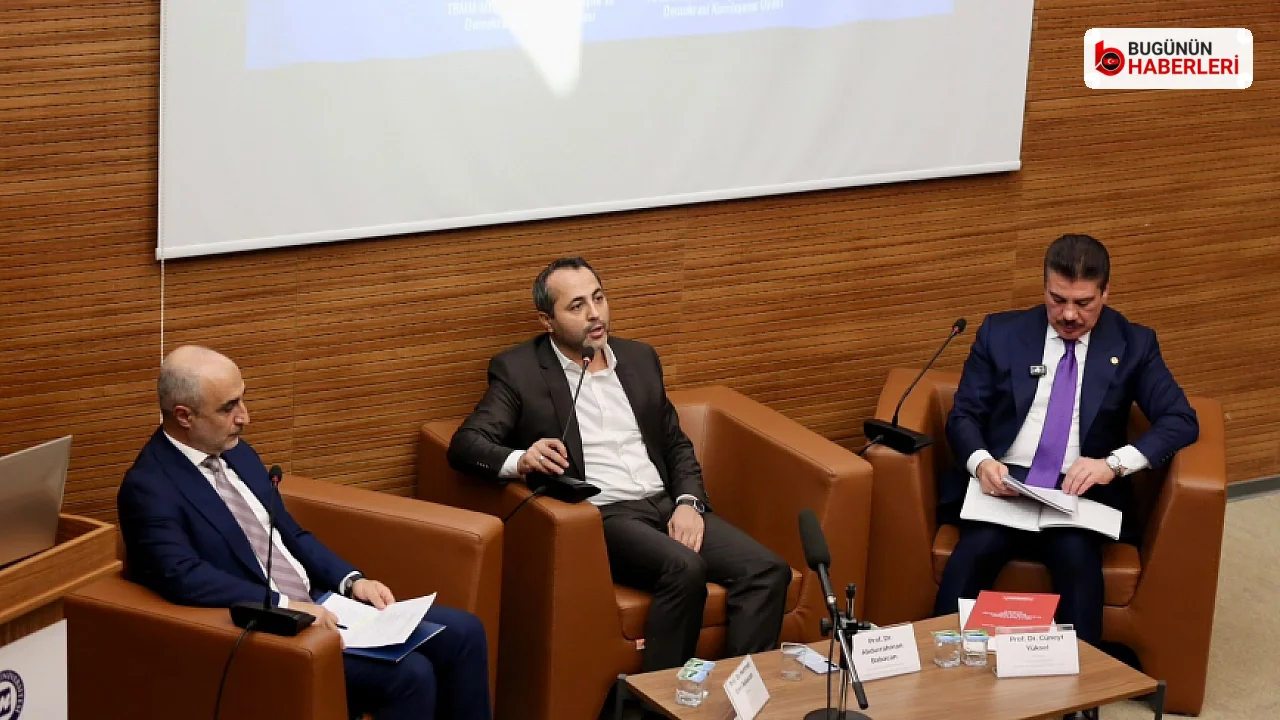 Abdurrahman Babacan İstanbul’da ‘Terörsüz Türkiye’ vizyonunu anlattı