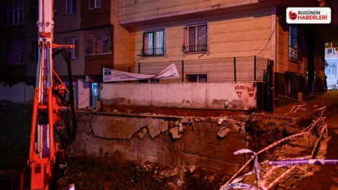 Bahçelievler’de temel kazısı nedeniyle 2 apartman tahliye edildi