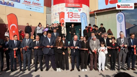 Çorum’da 13. Kitap Kültür Günleri kapılarını açtı: 30 bin hediye çeki dağıtıldı