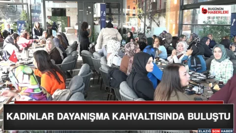 Elazığ’da buluşma: Anahtar Parti kadın kolları kahvaltıda buluştu