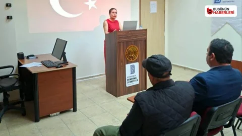 Ermenek’te cumhuriyet semineri: Tarihsel süreç ve değerler anlatıldı