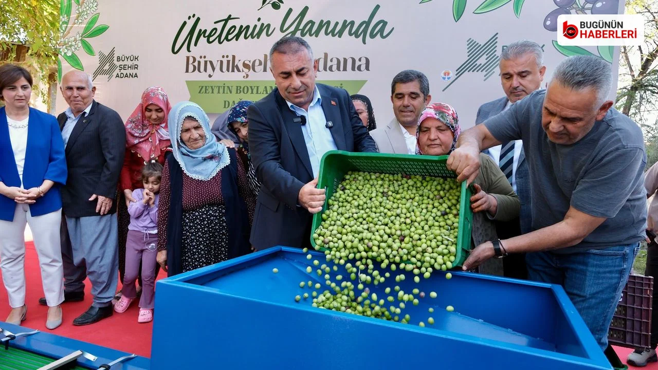 Karaisalı’da zeytin üreticilerine makine desteği: Törenle teslim edildi