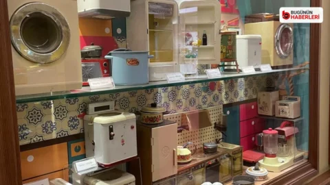 Kepez’de Anadolu Oyuncak Müzesi: 13 bin 800 oyuncak sergileniyor