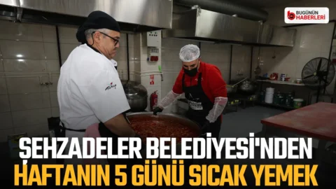 Şehzadeler’de aşevi hizmeti: Haftanın 5 günü sıcak yemek
