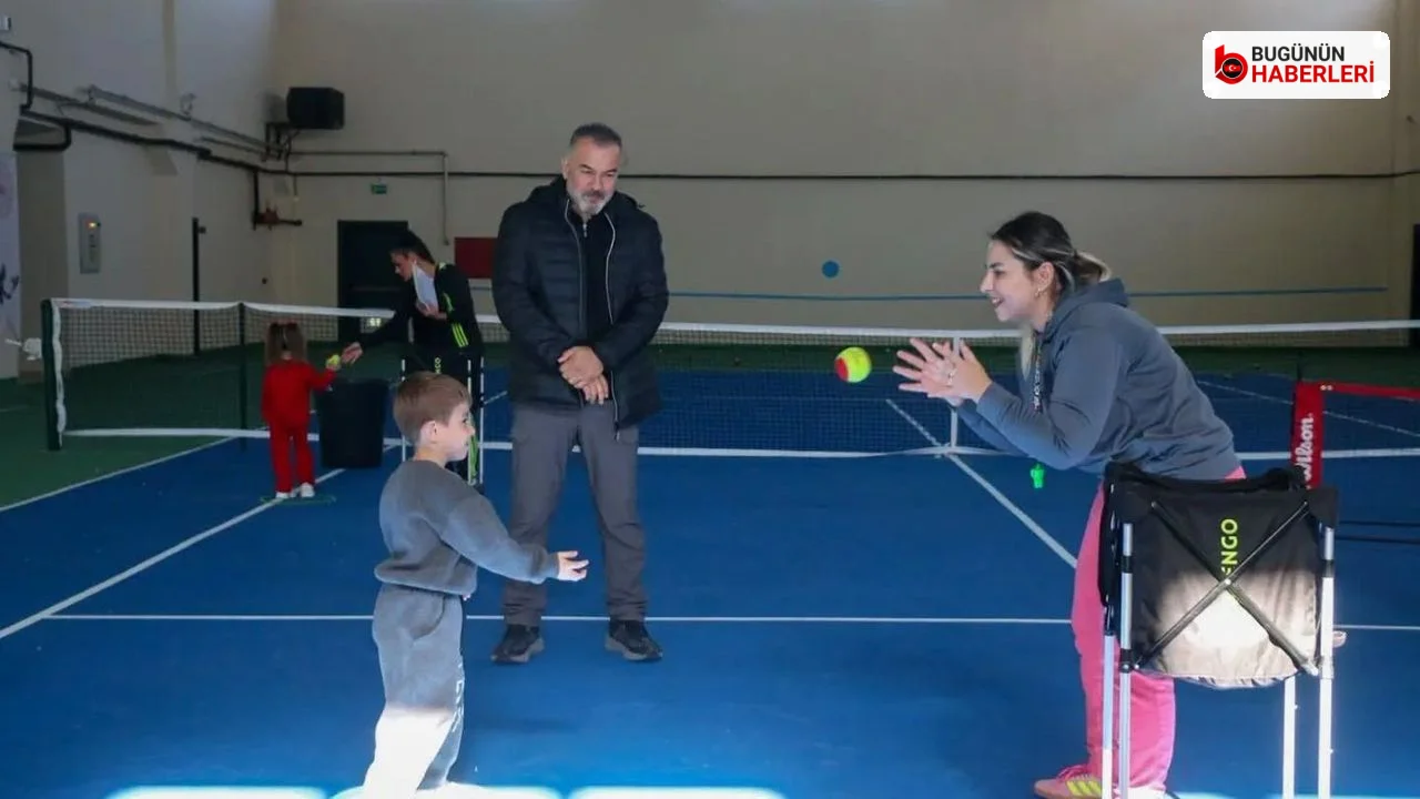 Sivas’ta tenis projesi: Minik raketler için yetenek taraması başladı